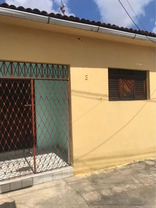 Casa 03 quartos em Jaguaribe 
