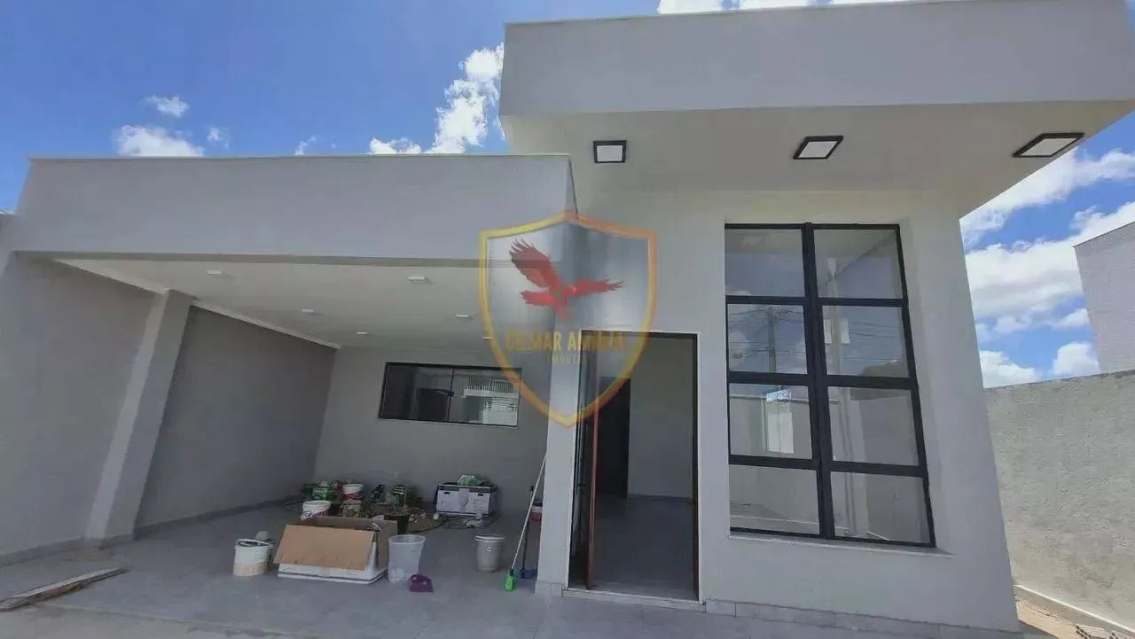 Casa Nova, Excelente e Bem localizada em Jacupiranga, recém-construída, com um excelente a