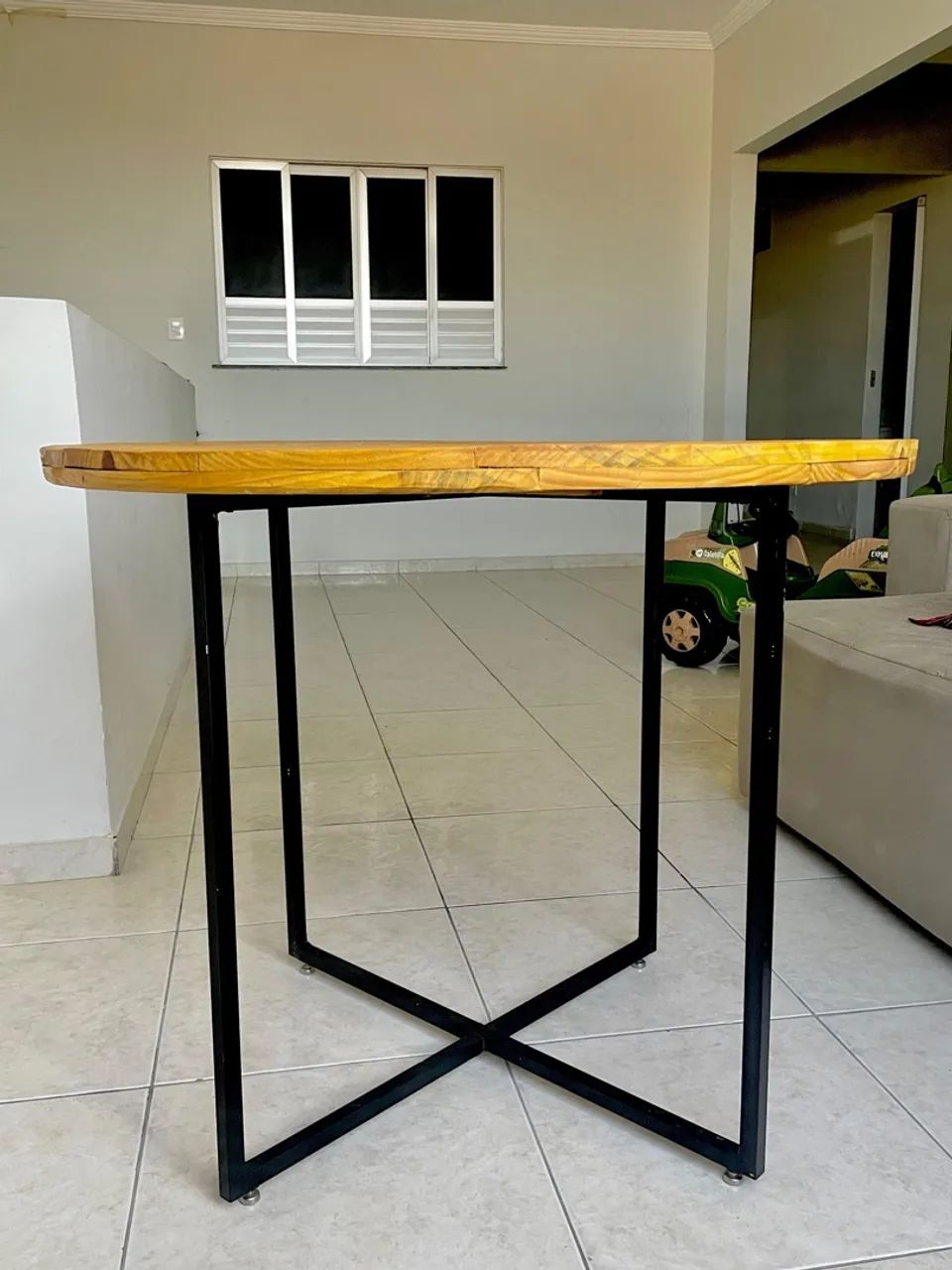 Mesa de pinus e metalom - Foto 2