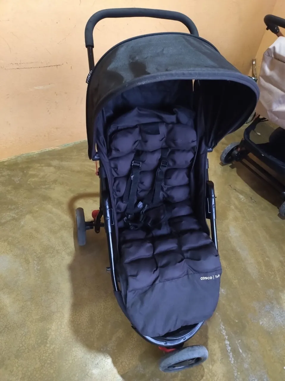 Carrinho de Bebê Cosco Preto
