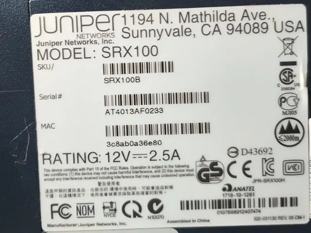Firewall Gateway De Serviços Juniper Srx100 - Foto 2