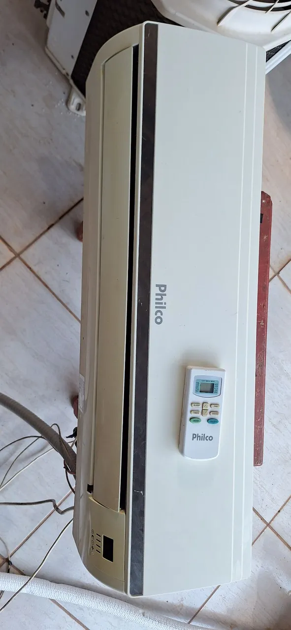 Ar Condicionado Split Philco 12000 BTUs com Controle Remoto