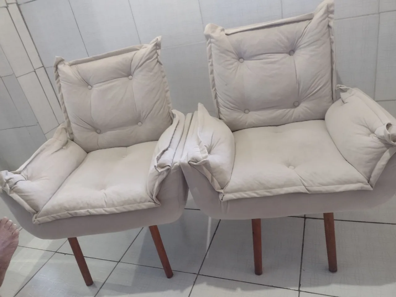 Conjunto de Poltronas Confortáveis e Elegantes