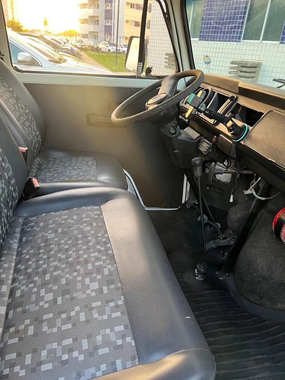 Sua chance única de ter uma kombi super conservada por um preço acessível  - Foto 3