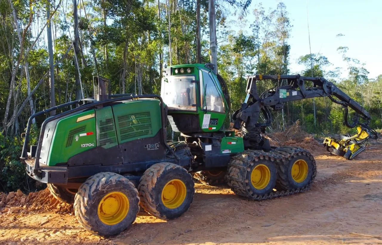 John Deere 1270G 8x8 com Cabeçote Waratah 215 - Foto 5