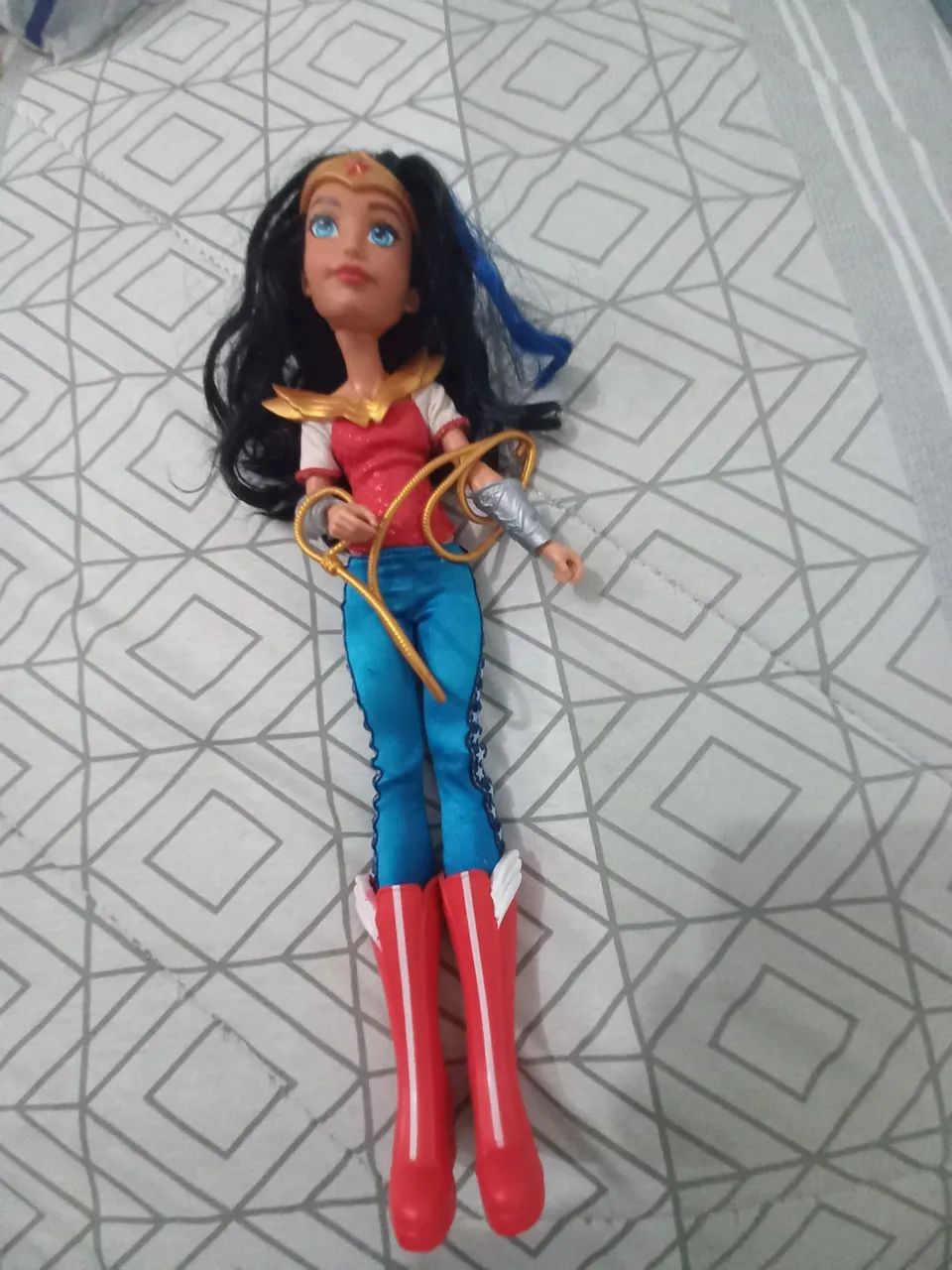Boneca Mulher Maravilha 