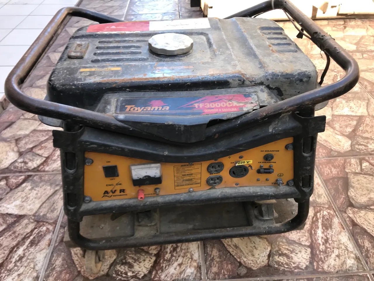 Gerador Toyama TF3000CX - 220V