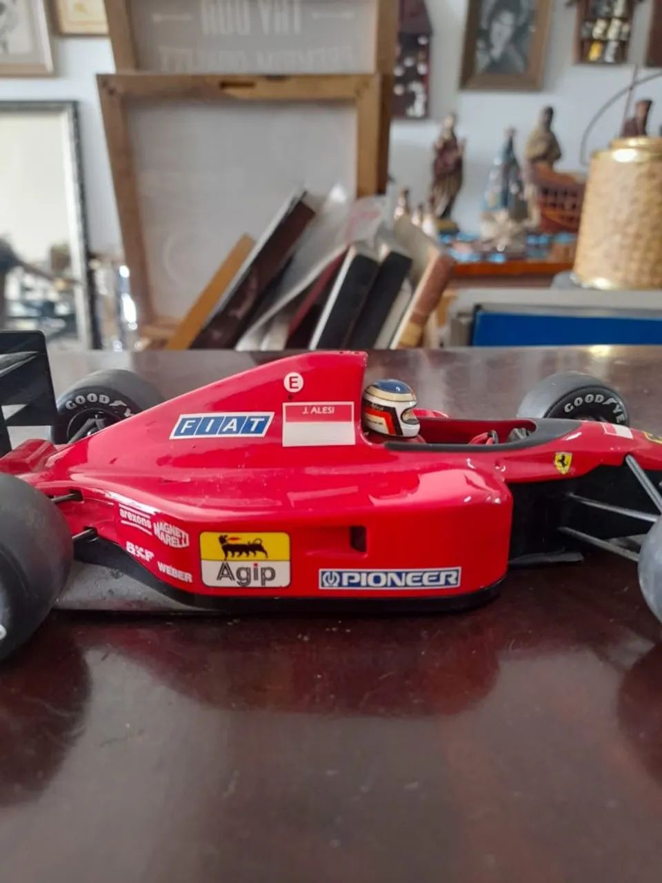 Miniatura de carro 1:20 Ferrari 643 Tamiya - Foto 5