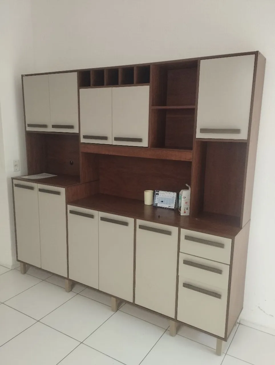 Armário de Cozinha Completo e Moderno