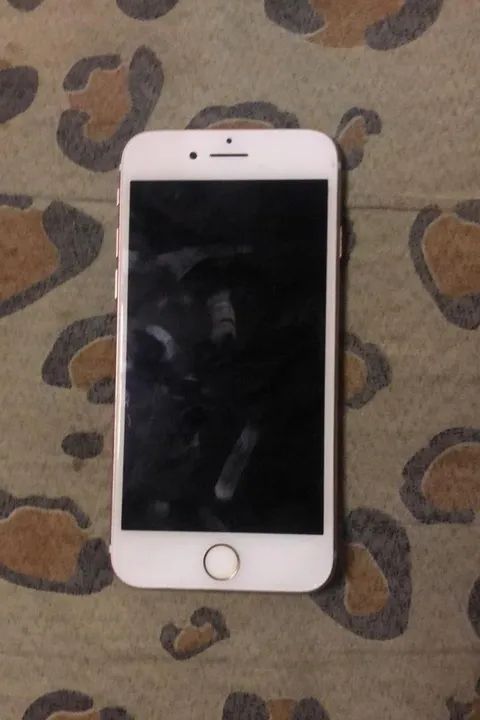 Iphone 7  (retirada de peças)