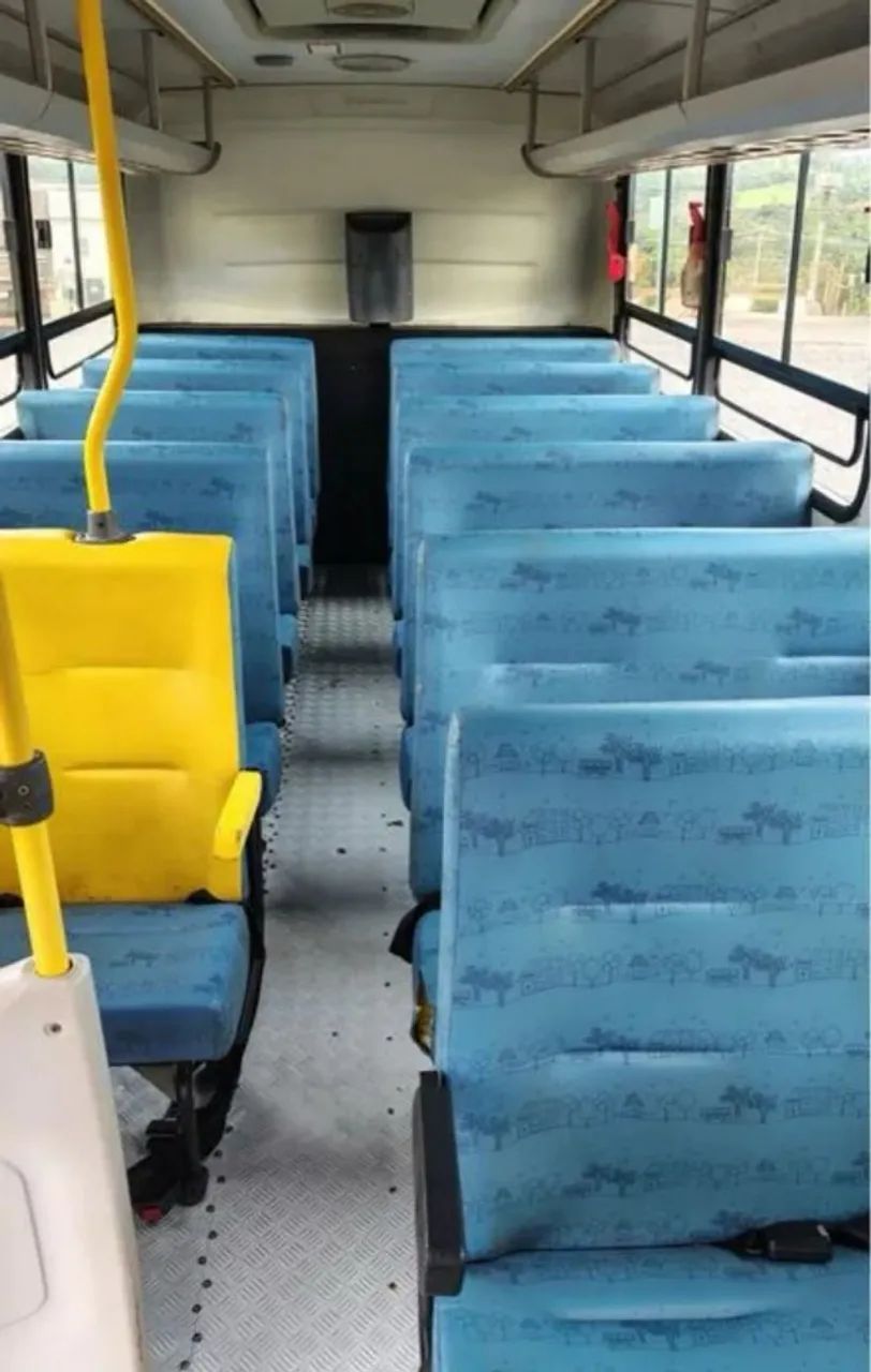 Micro ônibus Iveco Escolar - Foto 2