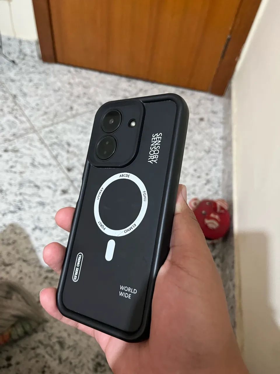 Poco c65 256gb é 8gb de ram  tudo funcionando