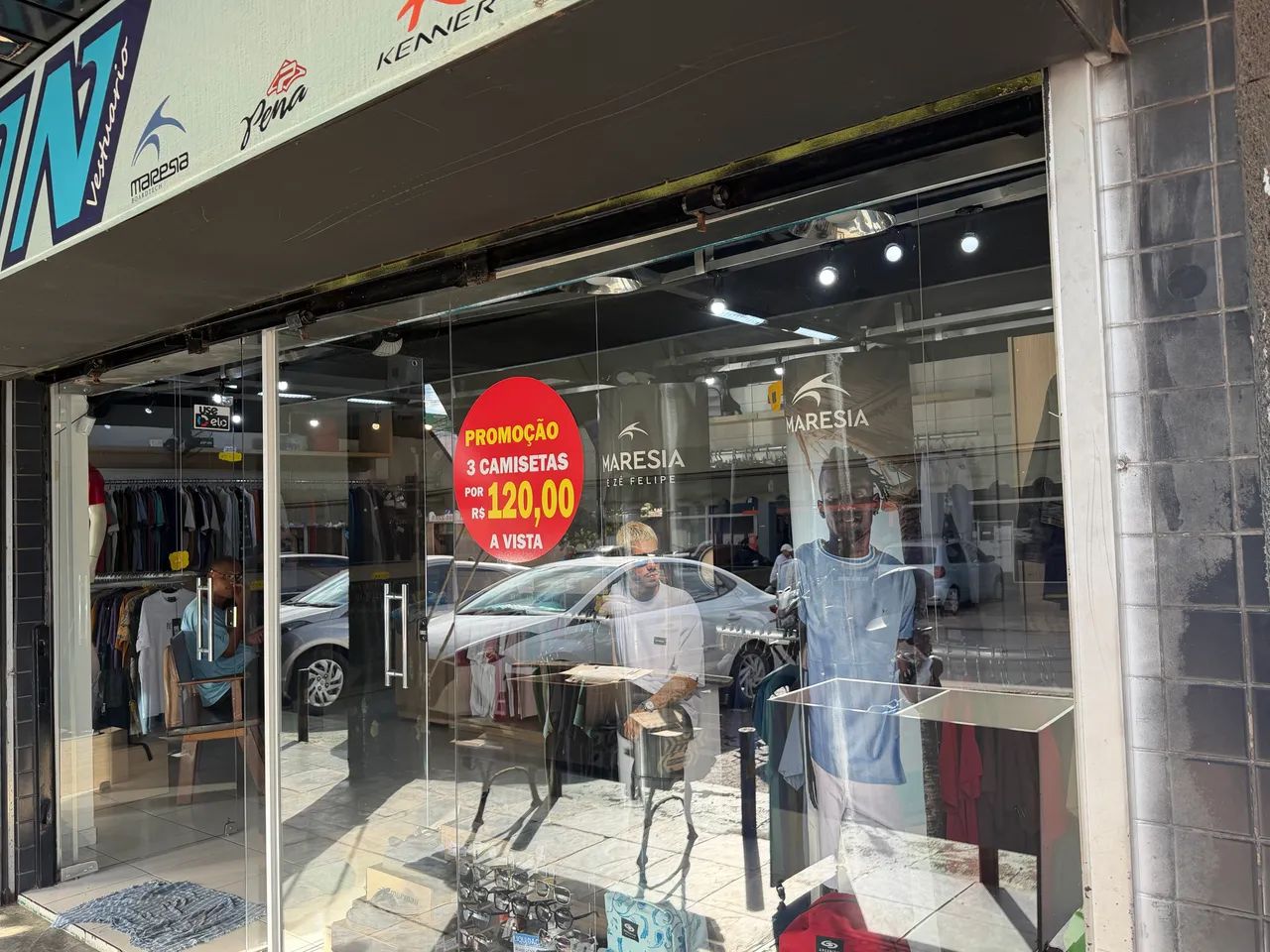 loja de roupa completa com instalações ( ótima localização ) - Foto 5