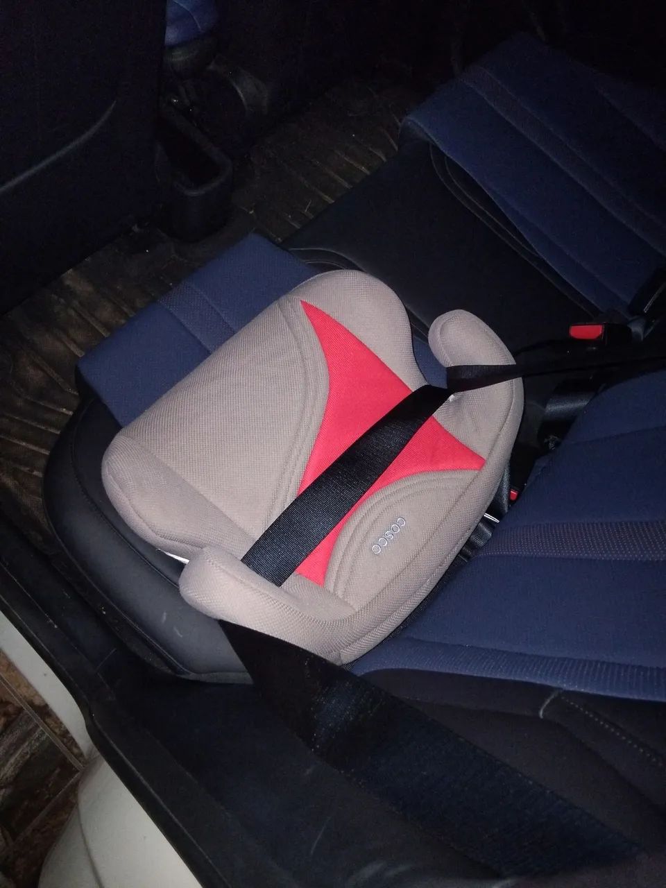 Assento de elevação infantil para carros. - Foto 3
