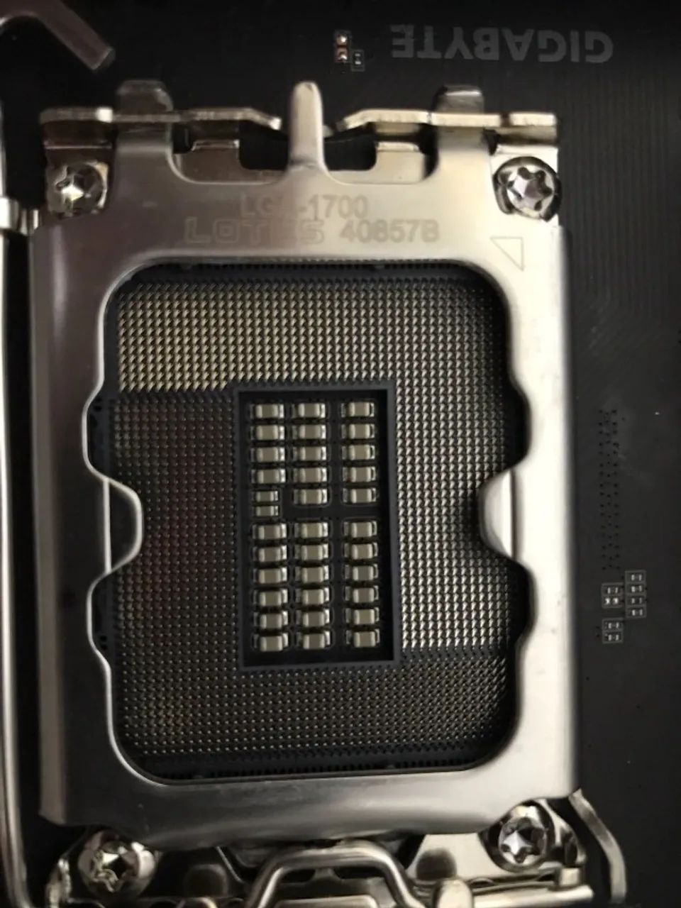 Placa mãe B760m Aorus Elite DDR5 - Foto 2
