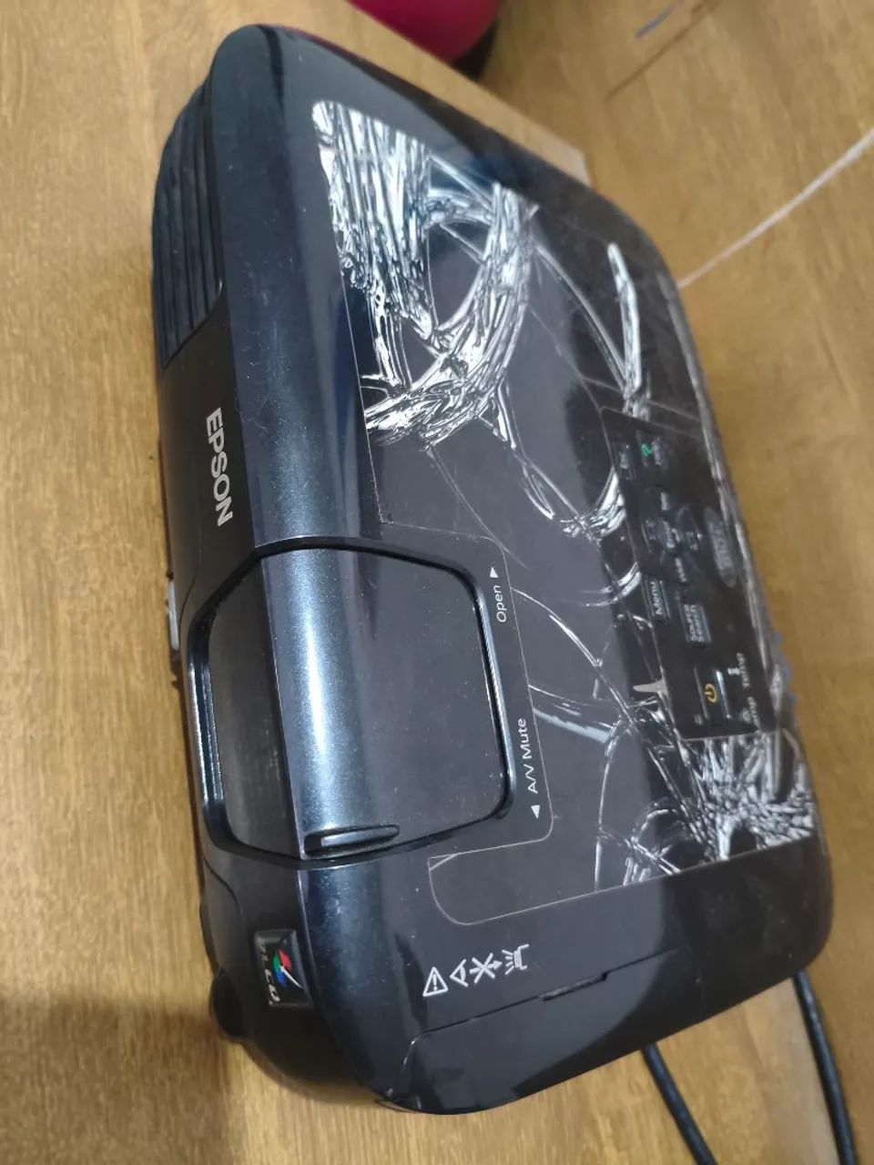 Projetor Epson PowerLite S10+ - Foto 5