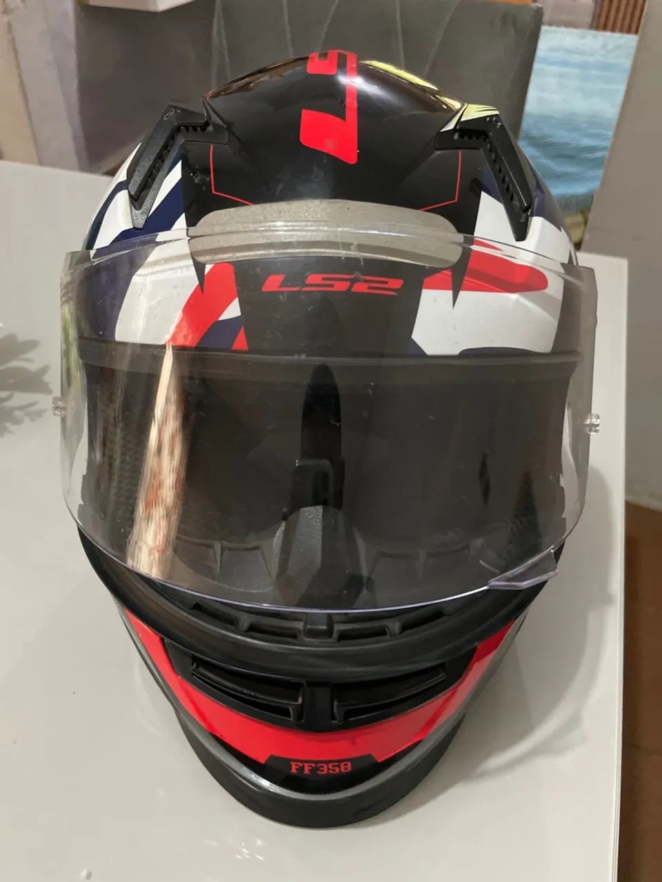 Capacete ls2 tank