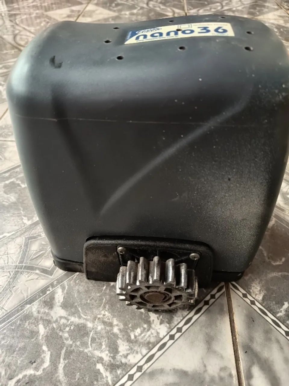 Motor de portão com defeito 435689854715842564