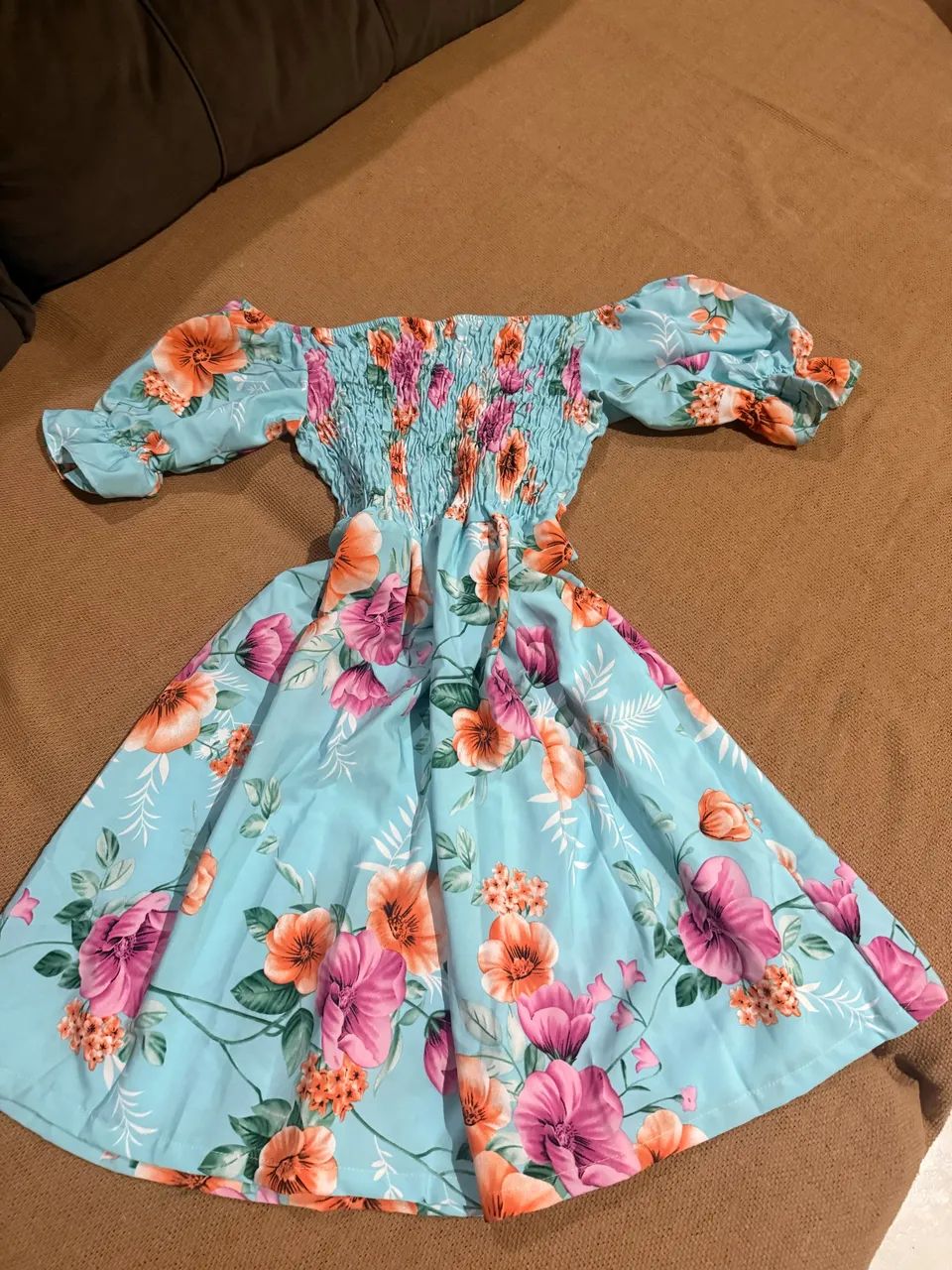 Vendo esses vestidos e essa saia gostei nao serviram em mim - Foto 4