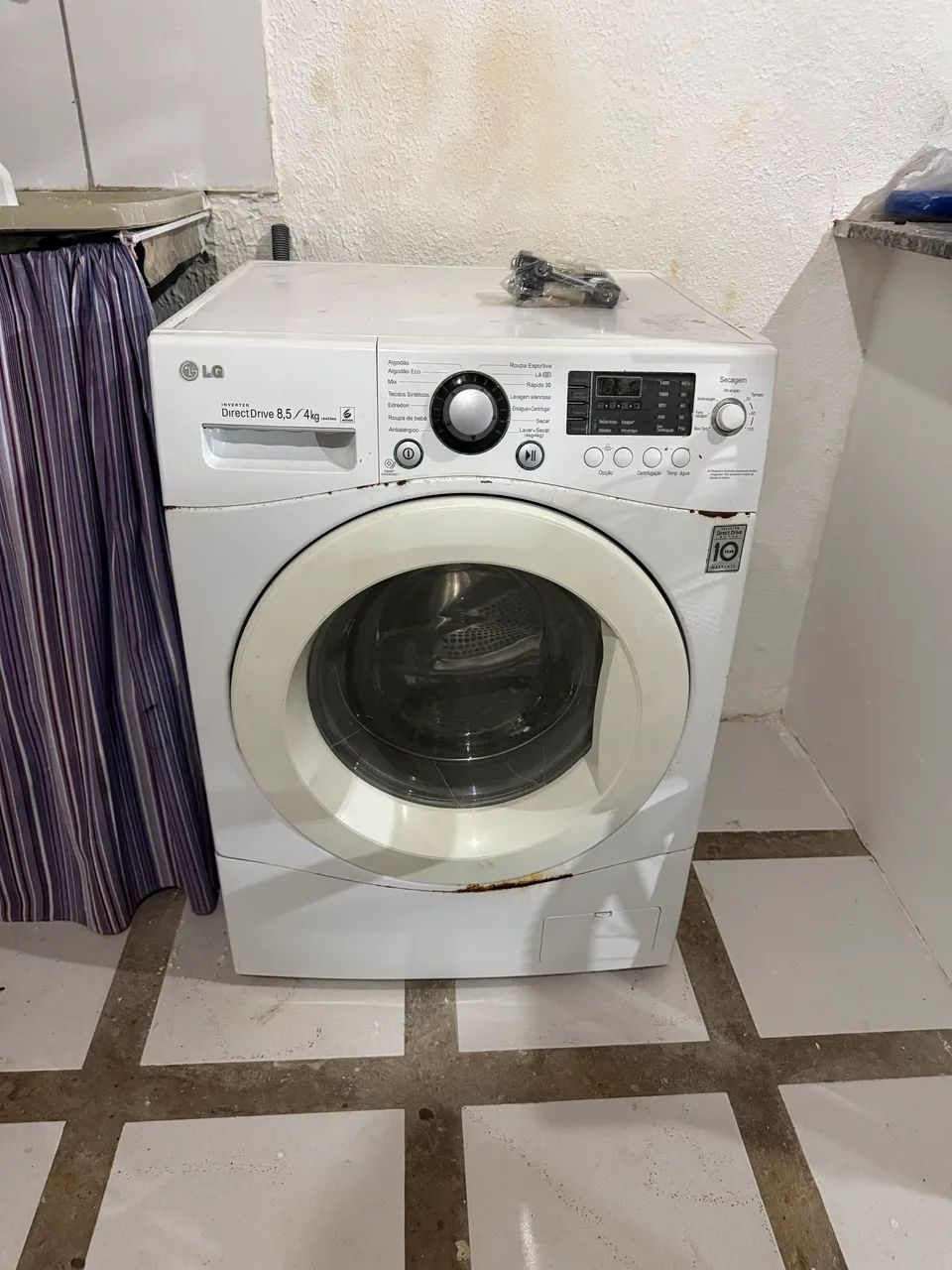 Máquina lava e seca 
