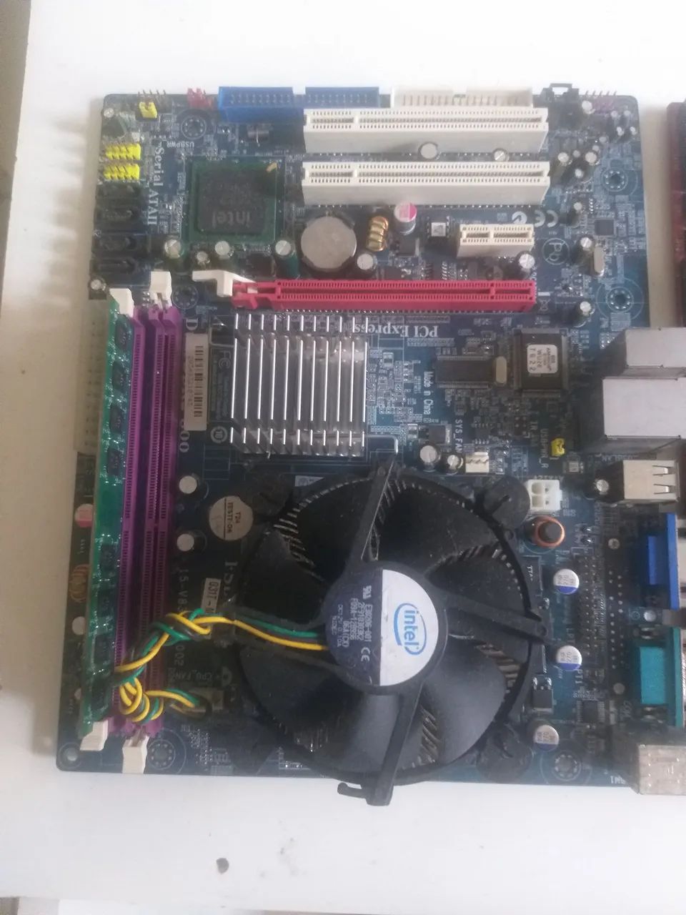 Placa Mãe  - Foto 2