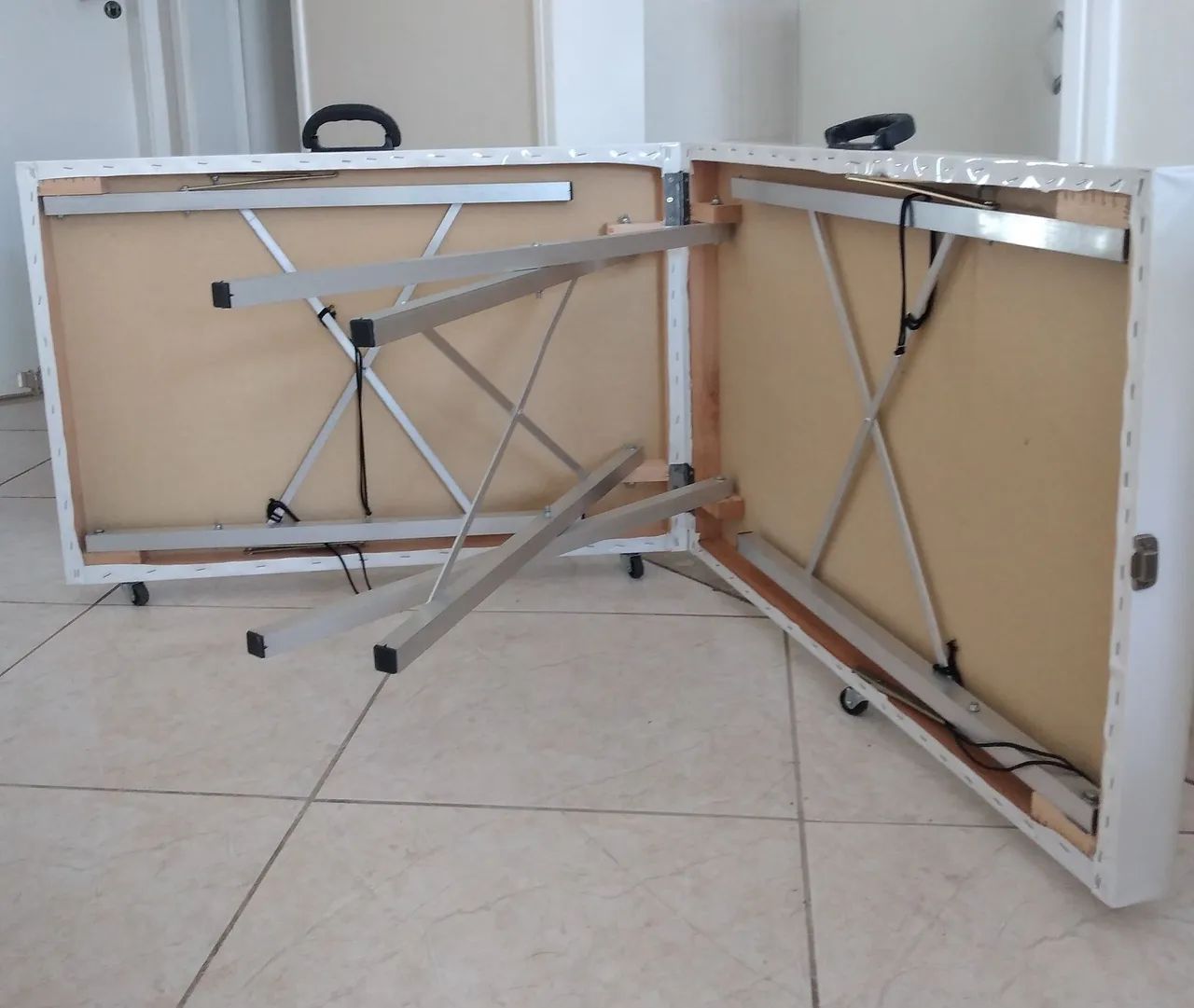 Maca portátil tipo maleta nova - Foto 3