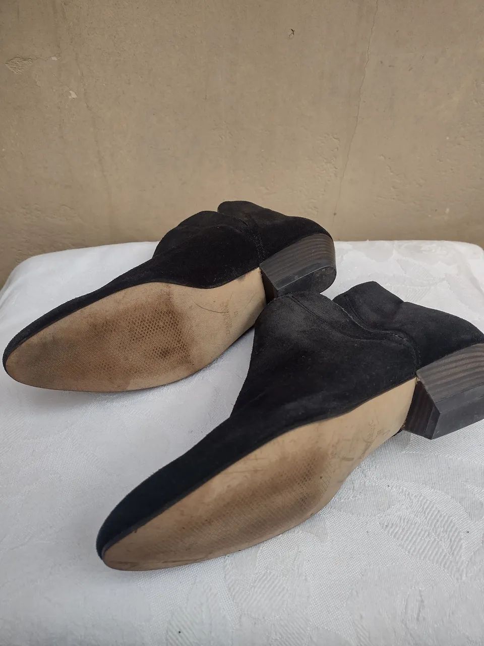 Par de Botas de camurça Zara femininas cor preta - Foto 3