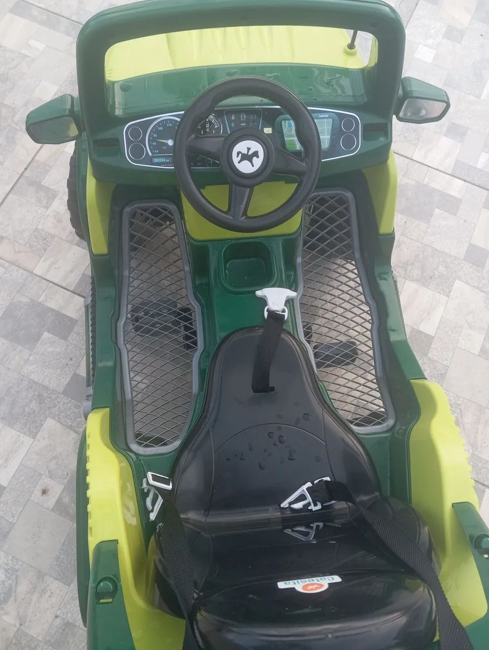 Vendo carrinho de bebê, muito conservado - Foto 2