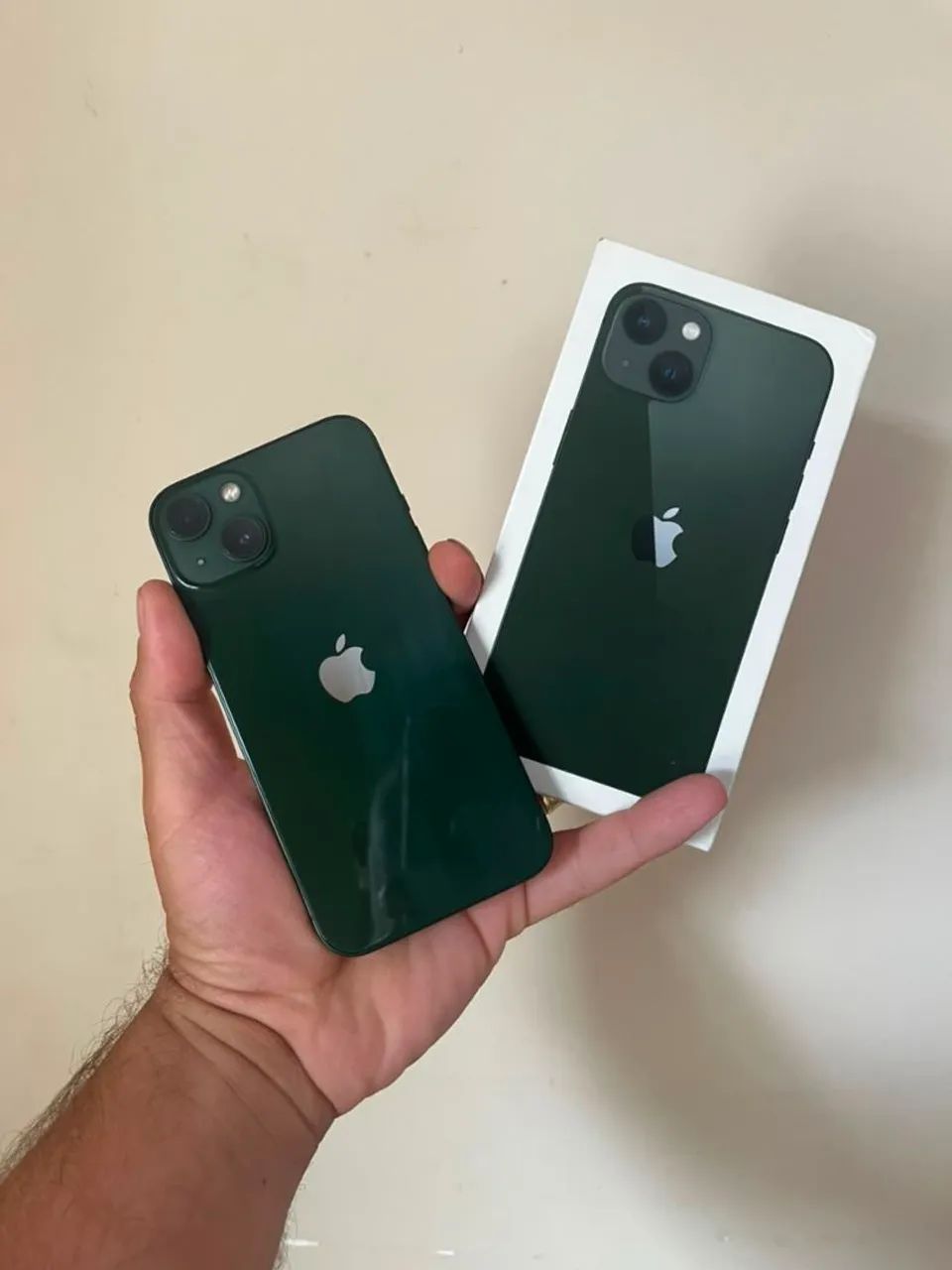 iPhone 13
