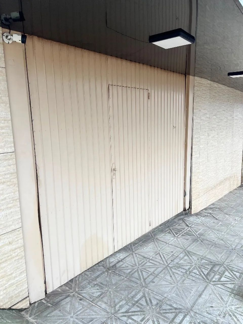 Vende-se Portão de elevação  - Foto 2