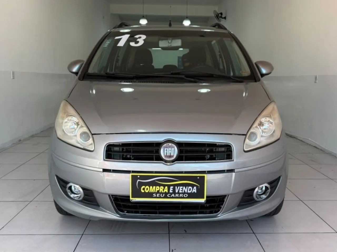 Fiat Idea Attractive 1.4 Fire Flex 8V 5P 2013 - Foto 2