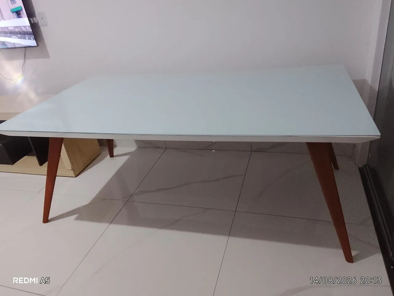 Vende se mesa