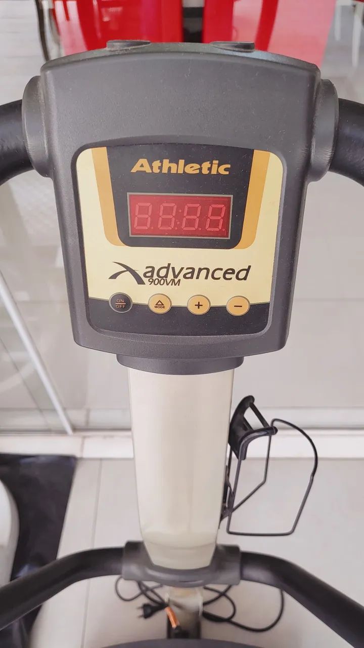 Plataforma Vibratória Athletic Advanced 900vm - Foto 2