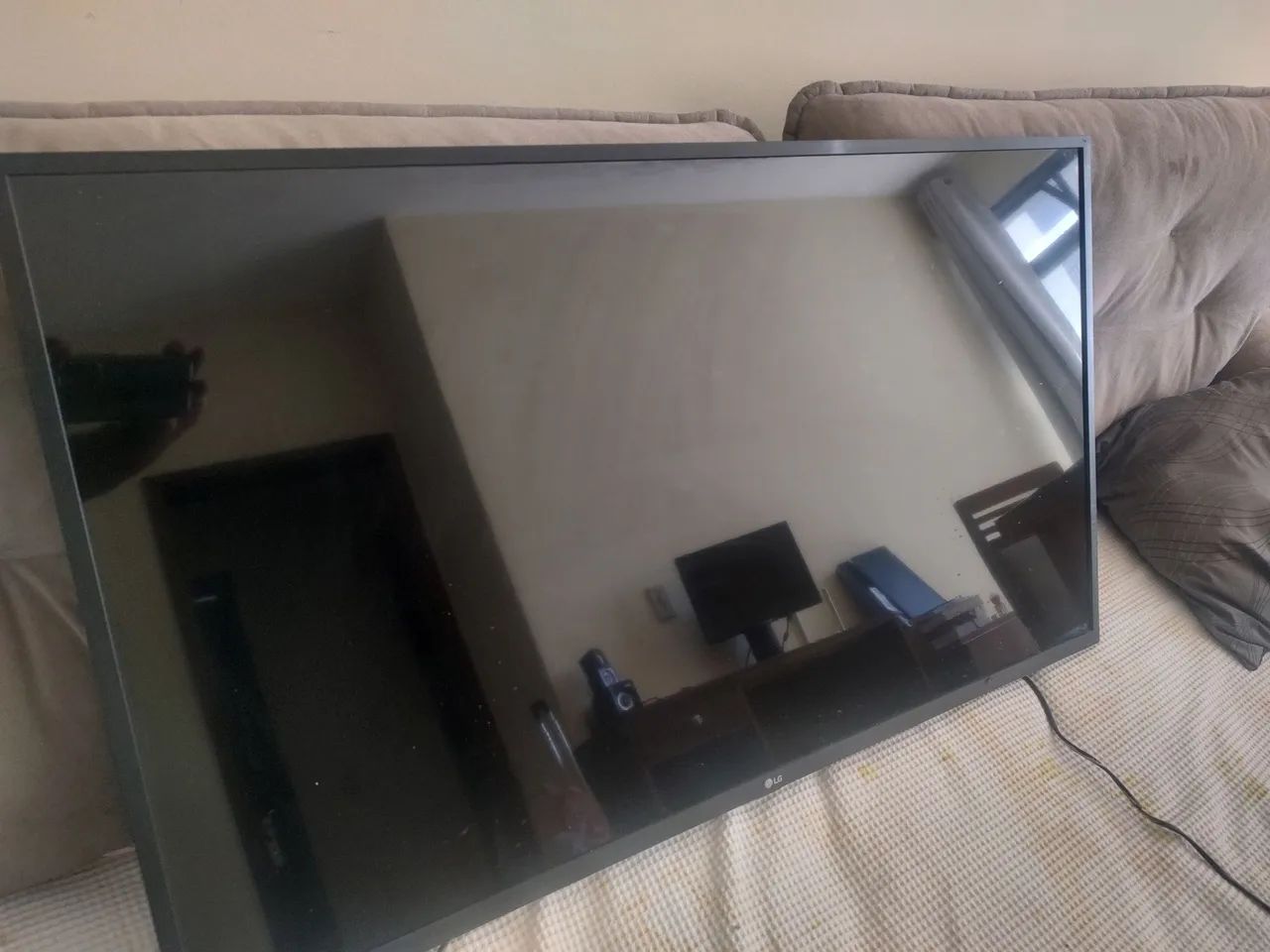 Tv LG 43 polegadas ótimo estado!