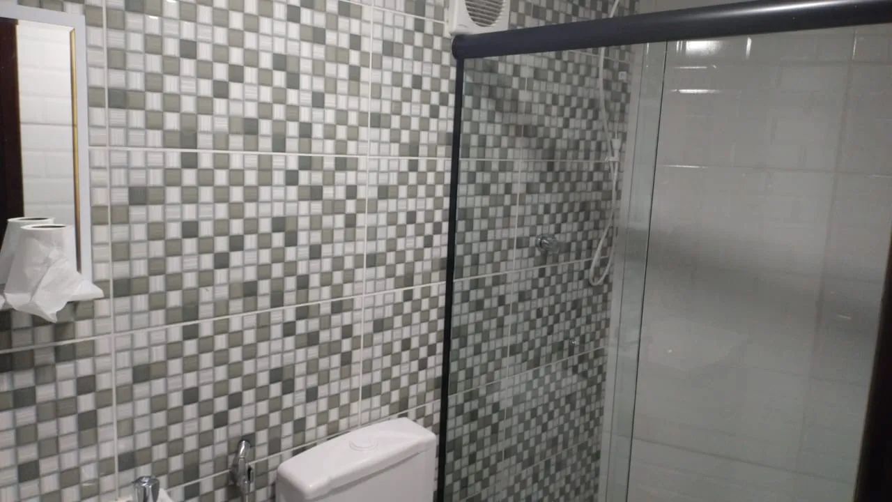Aluguel Casa 2 Comodos e Banheiro
