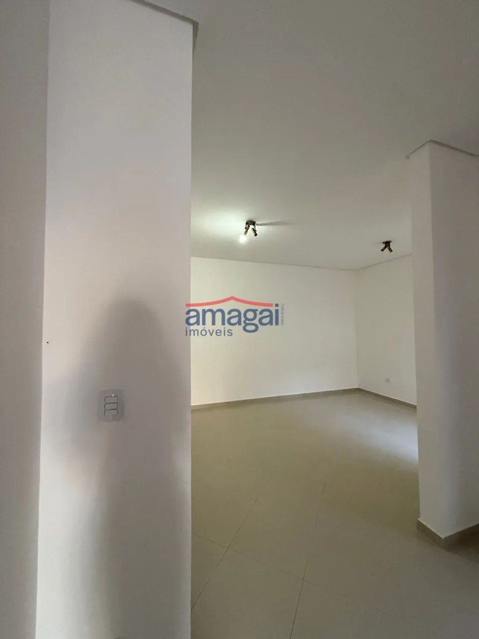 Imóvel Comercial com banheiro para alugar no Jardim Leonídia - Foto 4