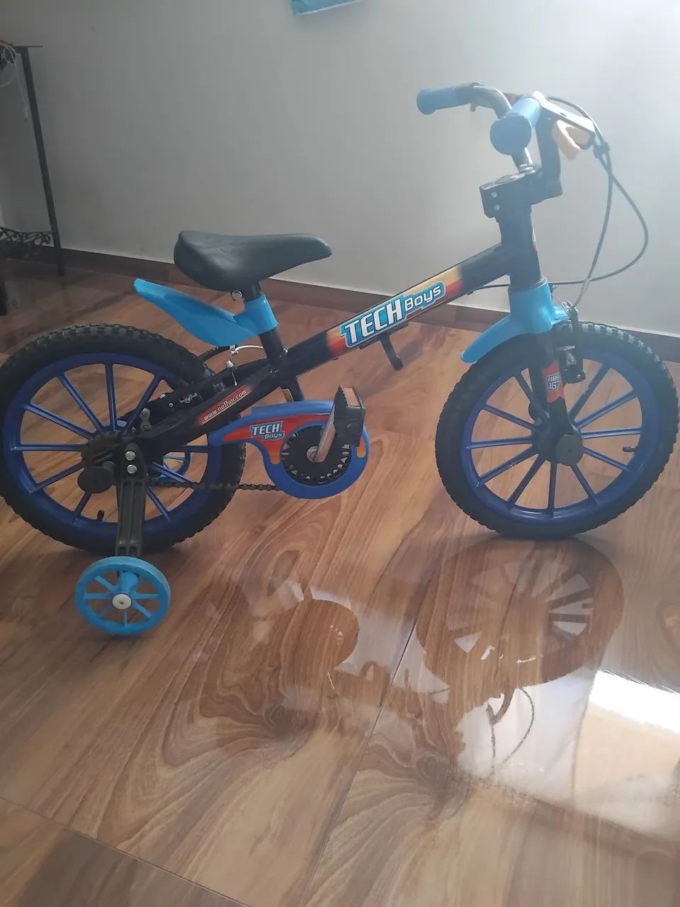 Bicicleta infantil aro 12 - Foto 4