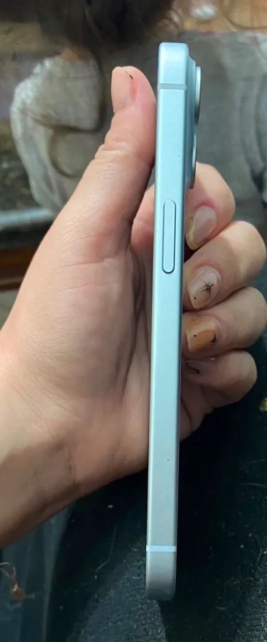 Iphone 15 Azul Semi novo - Foto 4