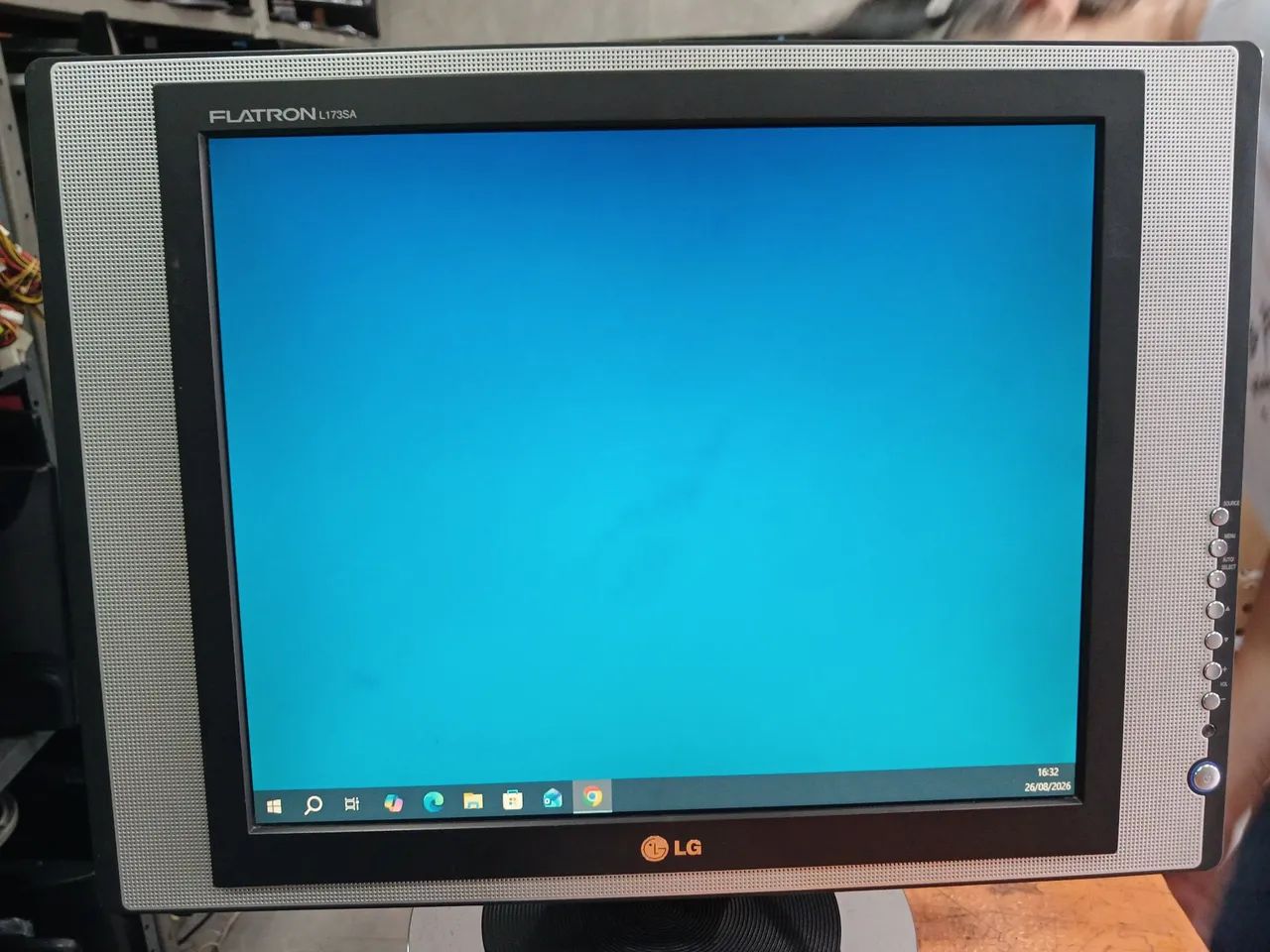 Monitor LG Flatron l173SA 