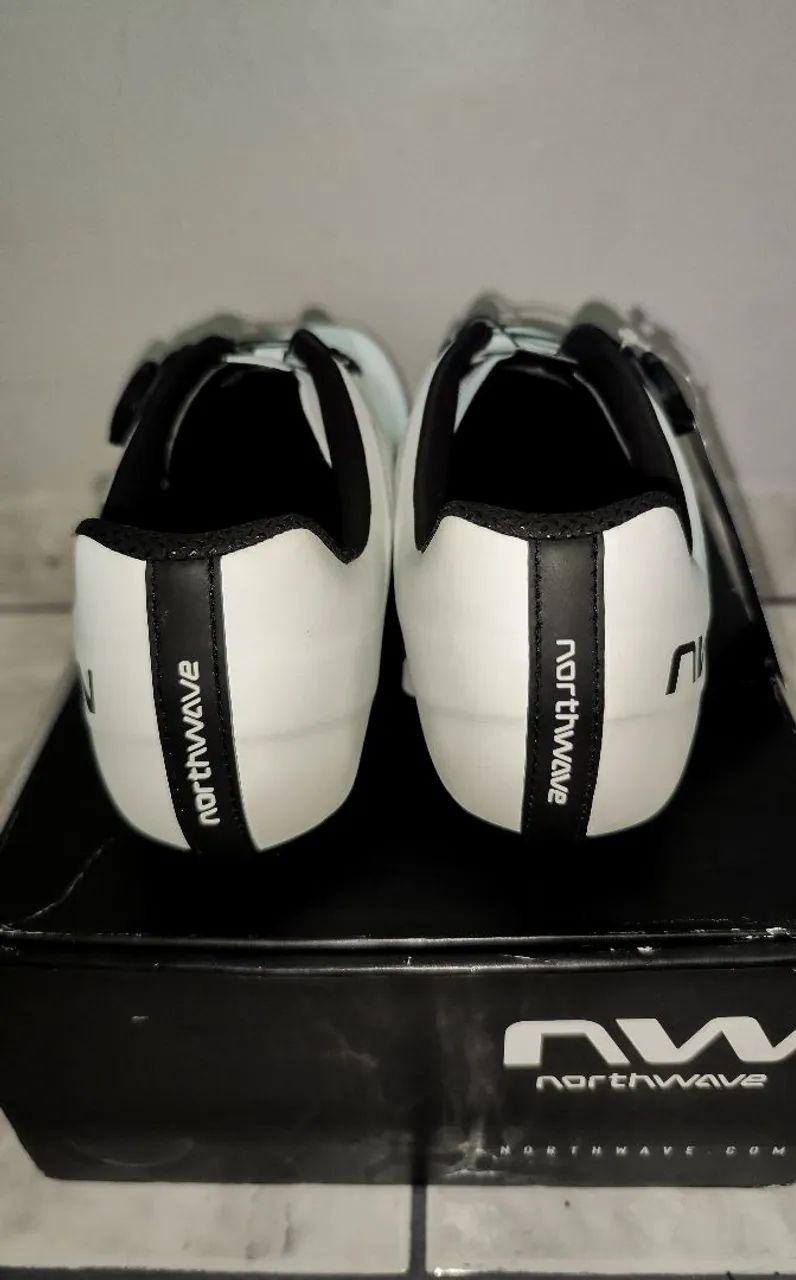 Sapatilha ciclismo Road Northwave Carbon - Calçados Esportivos