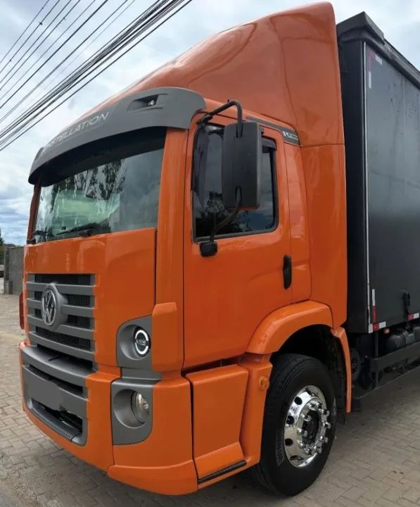 Vw 24-250 2011 6x2 Baú sider  - Foto 4