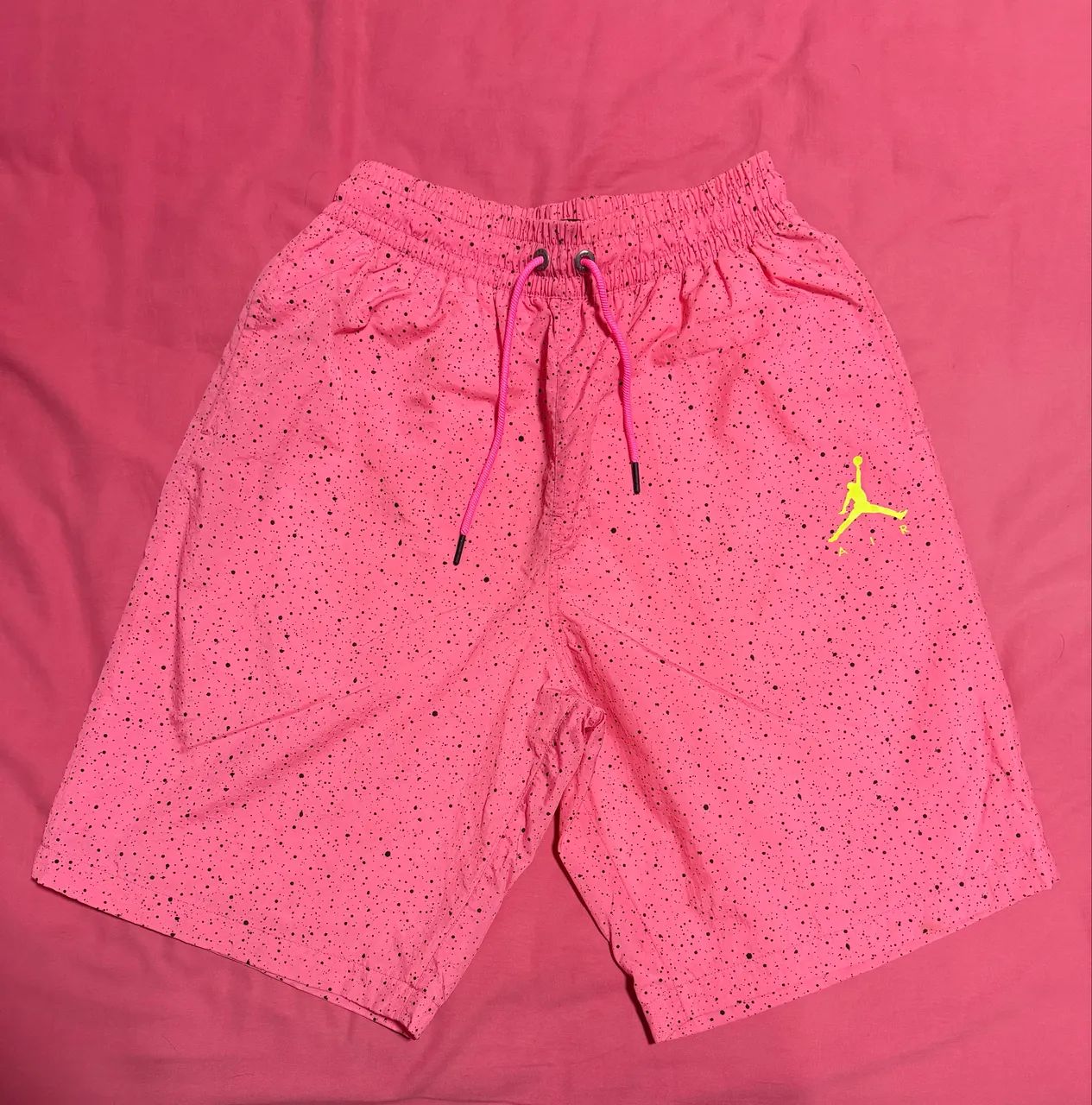 Bermuda Jordan Rosa Neon Splash