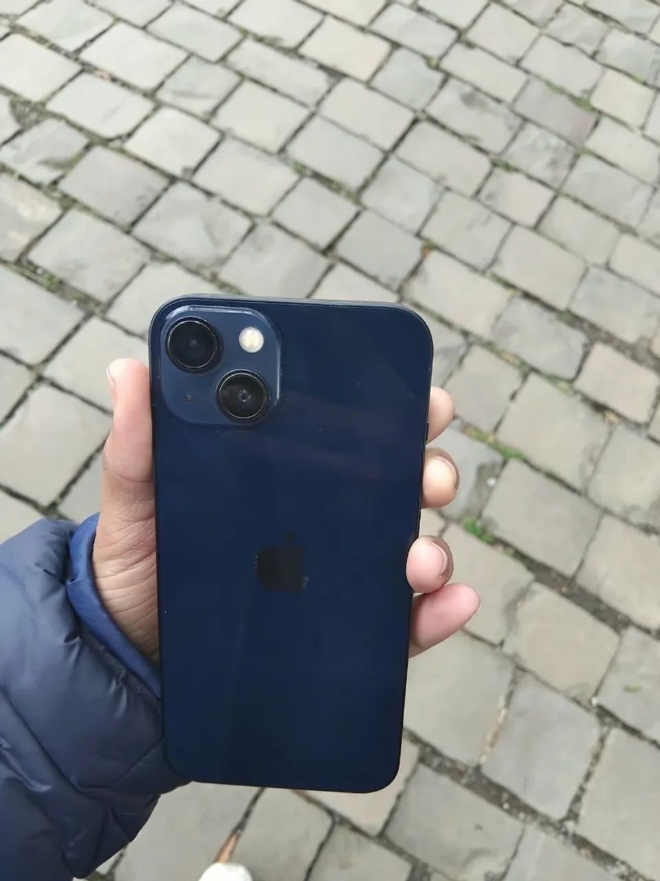 iPhone 13