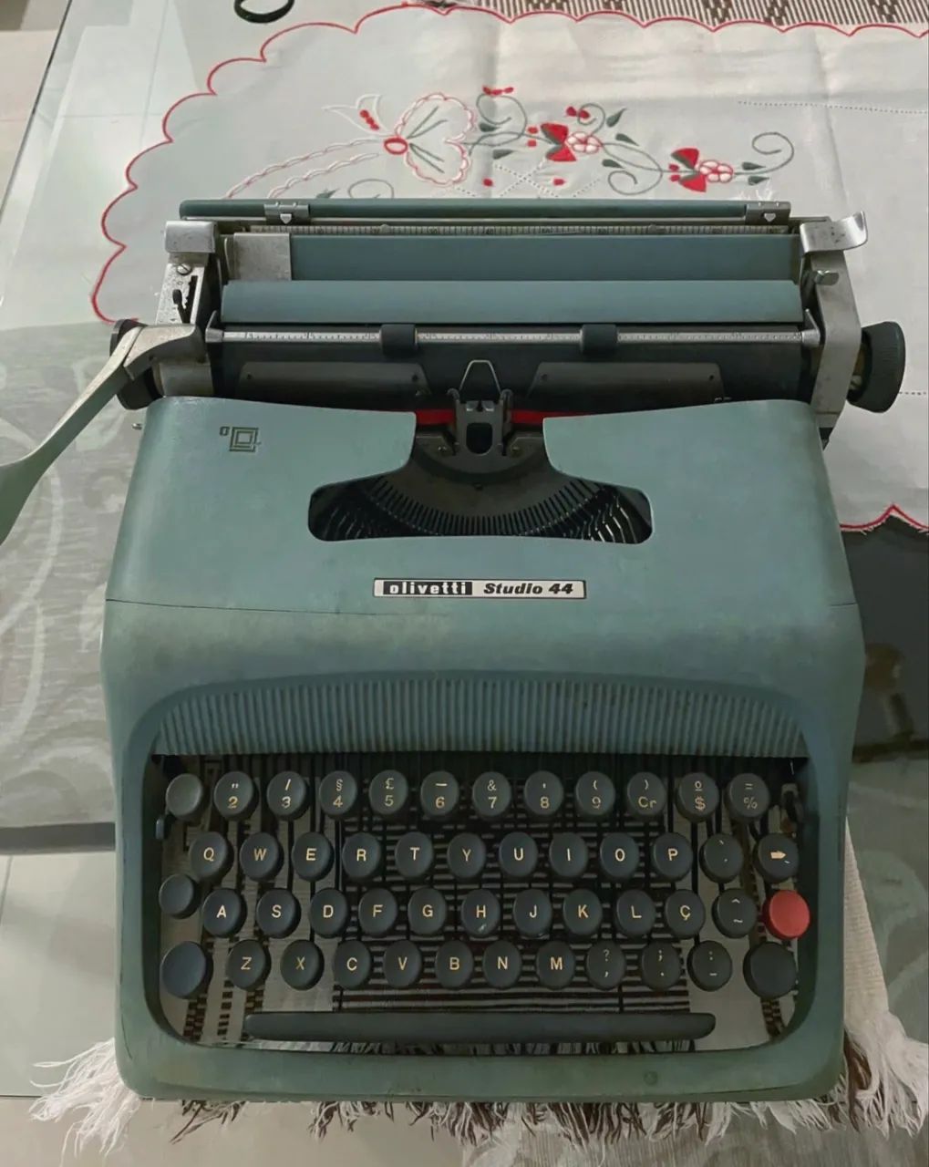 Máquina datilografia Olivetti Studio 44