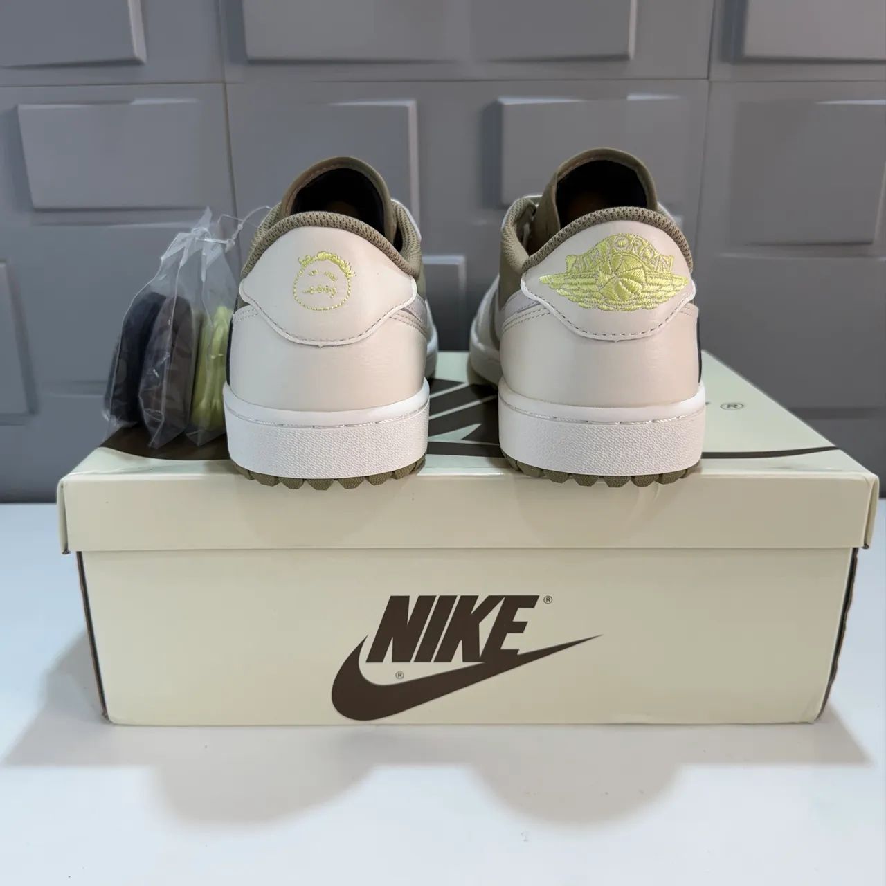 Air Jordan 1 Low Travis Scott Golf 40 - Foto 5