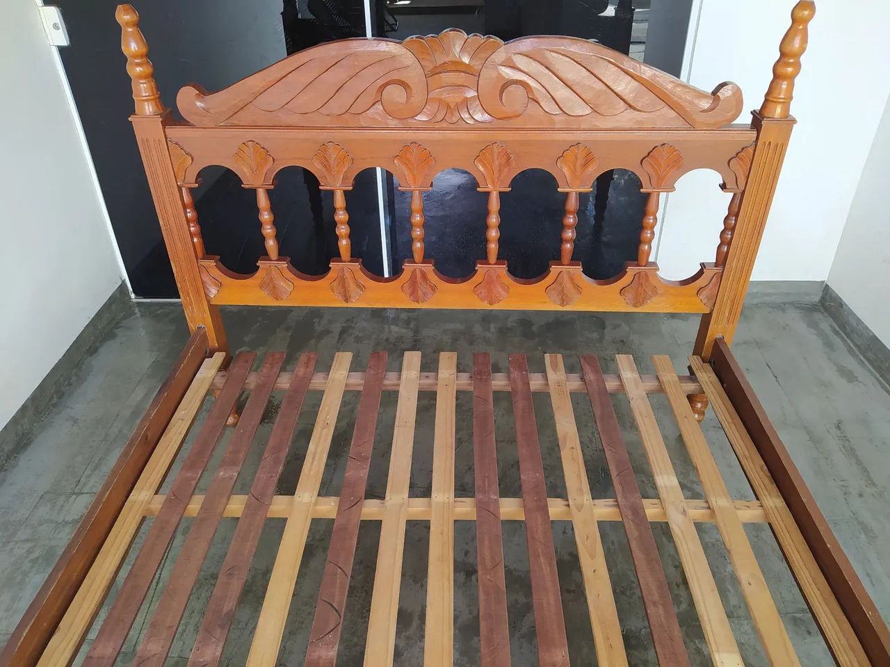 Vendo uma cama de casal  - Foto 5