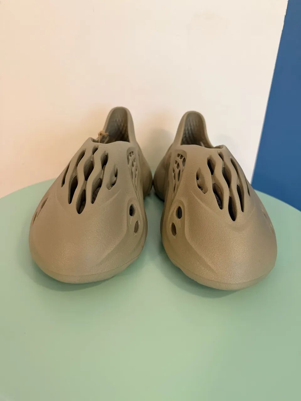 Yeezy Foam Runner Stone Salt N42 - Calçados - Jardim Olympia, São