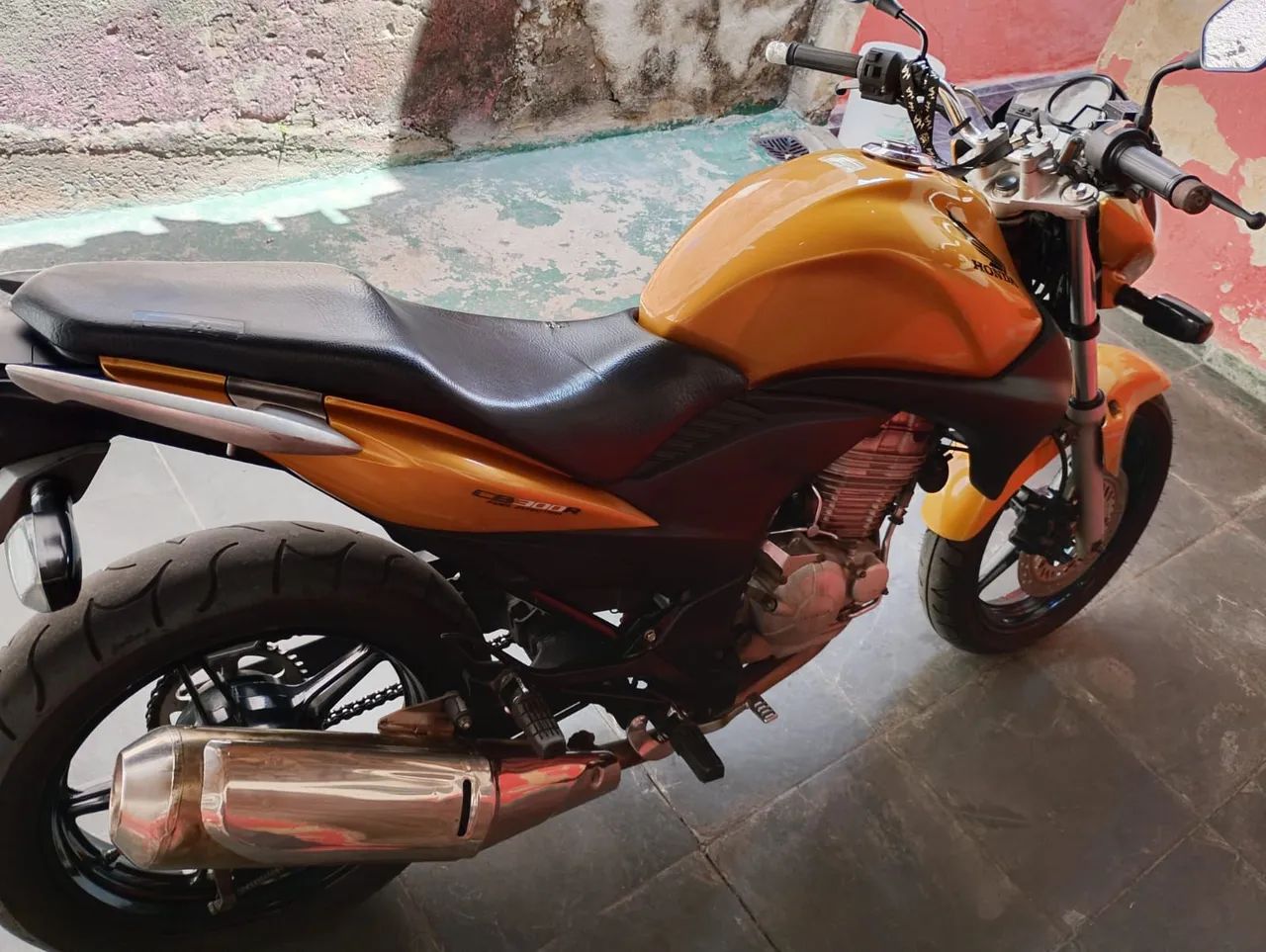 CB 300R - Foto 4