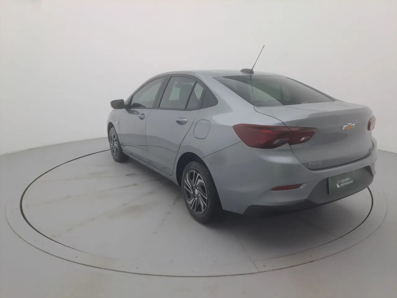 Chevrolet Onix Plus LT 1.0 12V Flex Mec. 4P, foto 3 de 18
