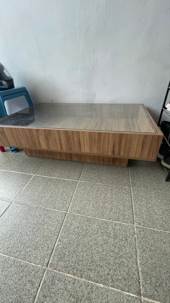 Vendo um centro e duas poltronas  por R$ 150,00
